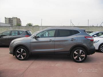 Nissan Qashqai 1.5 dCi N-Connecta - tetto panorami