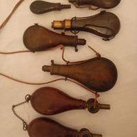 fiaschette da polvere da sparo 