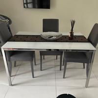 Tavolo da pranzo
