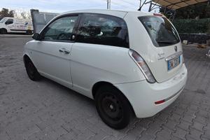 lancia ypsilon 1.2 benzina/gpl valido fino al 2030