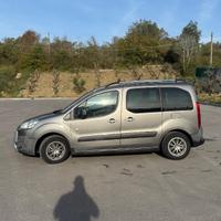 Peugeot Partner Tepee Outdoor 1.6 HDi