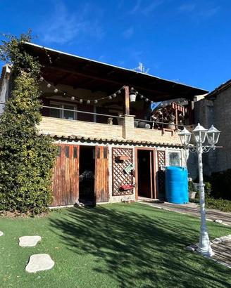Villa di 125 m² con più di 5 locali a San Vito Chi