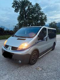 RENAULT TRAFIC 2.5 TD Van Gancio Traino