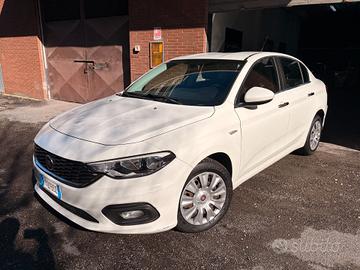 Fiat Tipo 1.3 Mjt 4 porte Easy