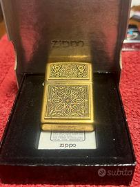 Zippo vintage 1995 in ottone