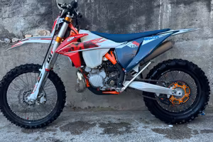 KTM EXC 300 SIX DAYS 2023