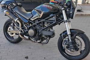 Ducati Monster 695 