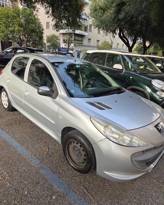 PEUGEOT 206+