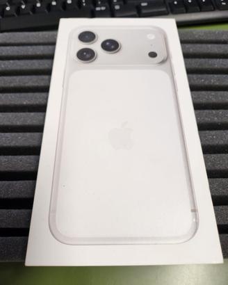 IPHONE 17 PRO MAX SILVER 256GB A3526 NUOVO SIGILLO