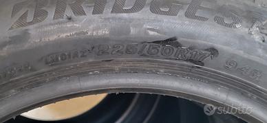 gomme invernali Bridgestone usate 225/50 R17