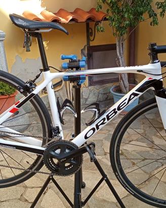 ORBEA ORCA M30 – Bici da strada in carbonio