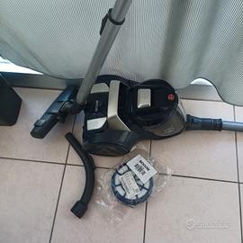 aspirapolvere Hoover 700 w