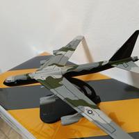 Modellini B52 mimetizzato Usa e aereo U2 Usa