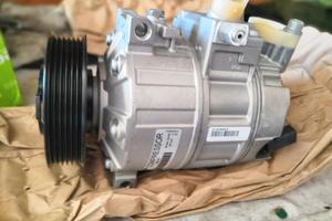 Compressore climatizzatore Valeo NUOVO 