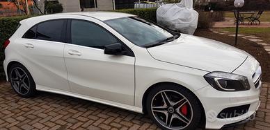 MERCEDES Classe A (W176) - 2014