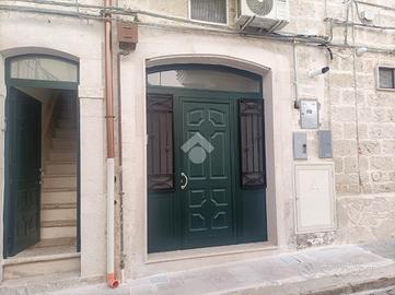 CASA INDIPENDENTE A MOLA DI BARI