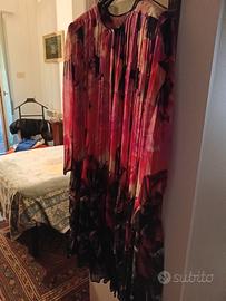 Elegante spolverino plissettato in pura seta