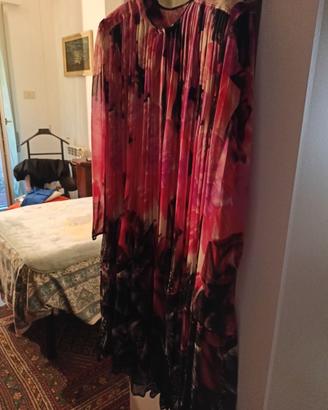 Elegante spolverino plissettato in pura seta