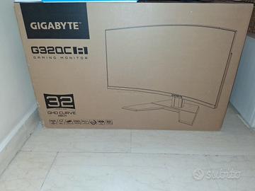 monitor GIGABYTE 32"