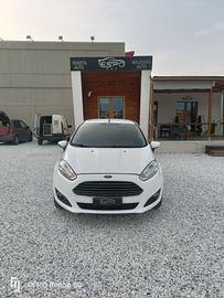 Ford Fiesta 1.5 TDCi 75CV 5 porte Titanium