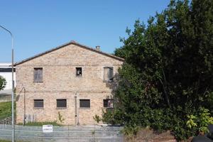 TER. RESIDENZIALE A PINETO