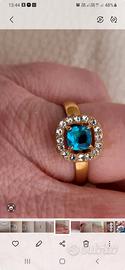 anello oro con turchese e brillanti.