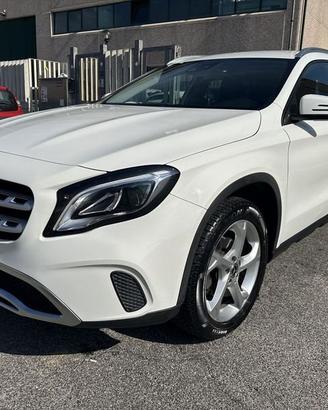 Mercedes-Benz GLA 200 d Sport auto