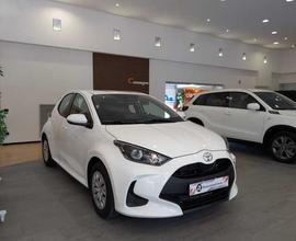 Toyota Yaris 1.5 Hybrid 5 porte Active KM 0