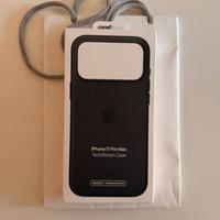 Cover FineWoven iPhone 17 pro max nera tessuto