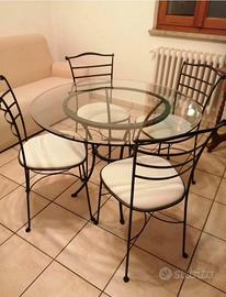 Tavolo rotondo in vetro + 4 sedie