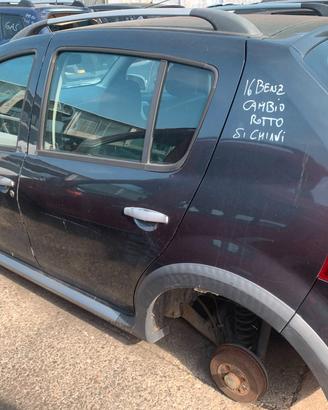 DACIA SANDERO STEPWAY 1.6B 2011 PER RICAMBI