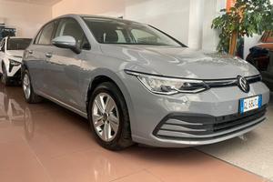 VOLKSWAGEN GOLF 8 LIFE 2.0 TDI