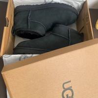 UGG nere 40 nuove.