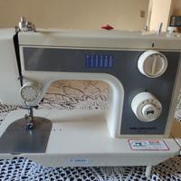 Macchina da cucire Necchi Millepunti Mod. 541
