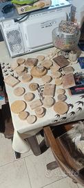 stampi in silicone e uno in ottone 