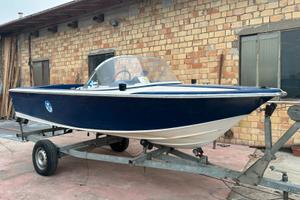 Scafo Solcio Typhoon fuoribordo