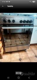 CUCINA A GAS Hotpoint