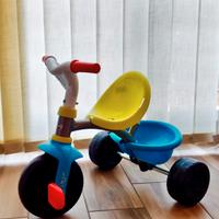 Triciclo Smoby BeMovie e Chicco Basket League 