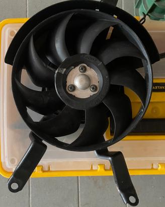 Ricambi Kawasaki z750 anno 2004