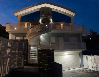 Attico canalicchio ikebana