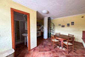 CASA SEMINDIPENDENTE A CLETO