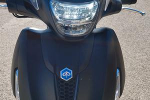 Piaggio Beverly 400 hpe