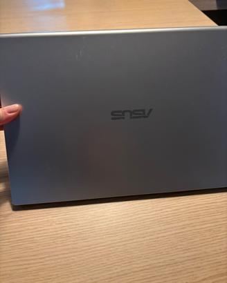 Pc portatile asus
