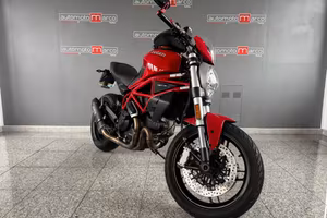 DUCATI Monster 797 800cc