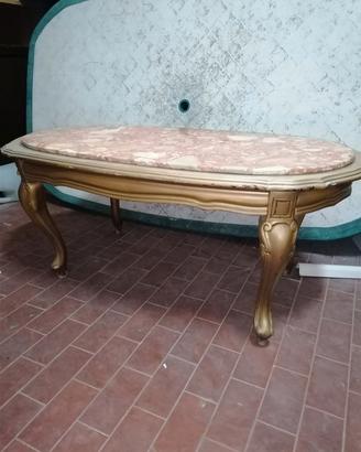 Tavolino con marmo da salone o camera da letto 