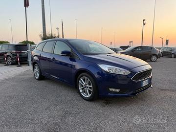 FORD Focus 1.0 EcoBoost 125 CV S&S Titanium X