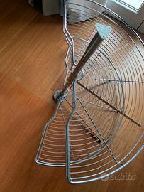 Girello acciaio interno dispensa cucina