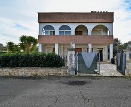 Villa a Castellana Grotte, 11 locali