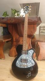 Chitarra Elettrica Yamaha Nero e Argento