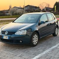 volkswagen golf 5 1.6 GPL 